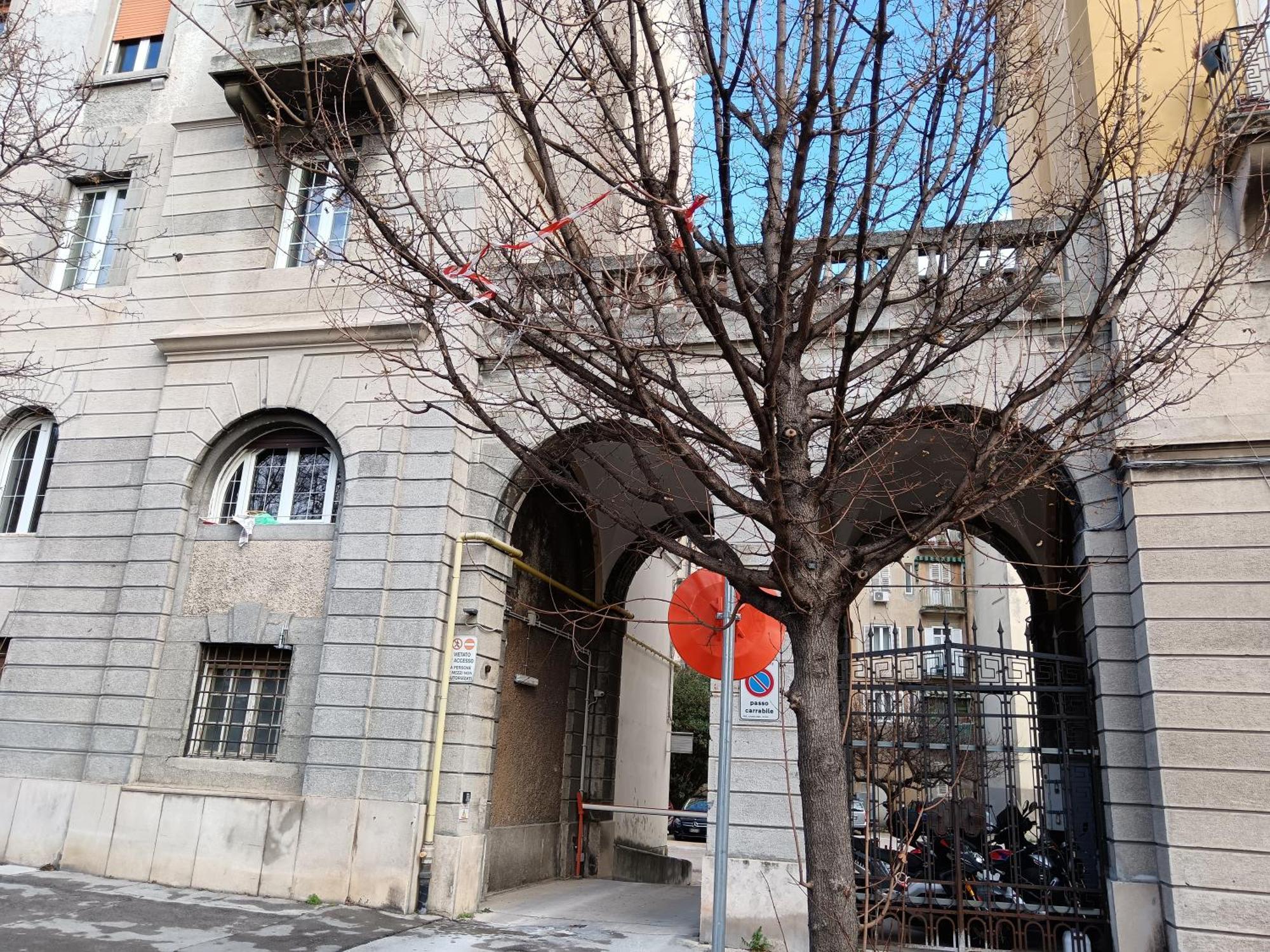 La Chicca Di Cocco Apartment Trieste Luaran gambar